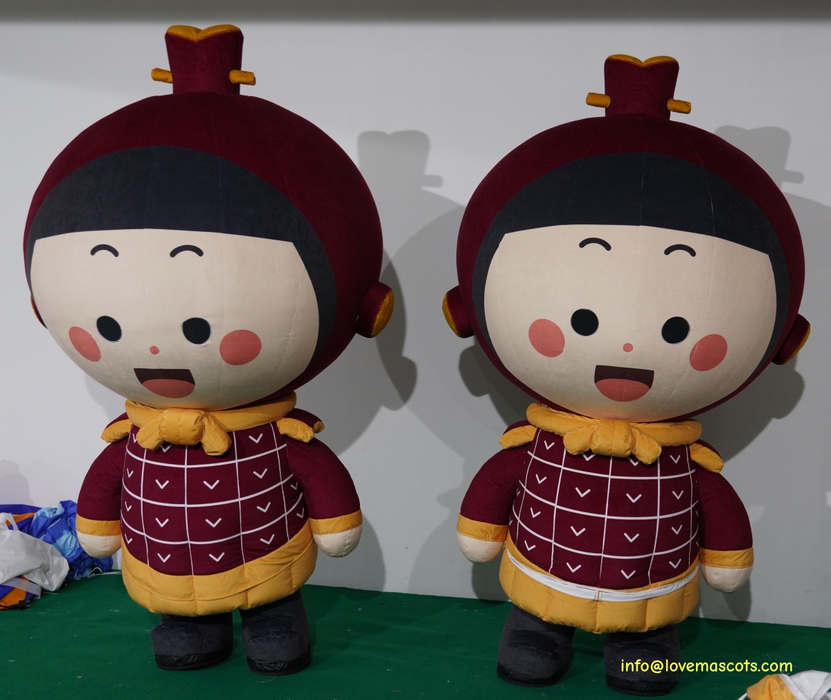 Inflatable terracotta army costume